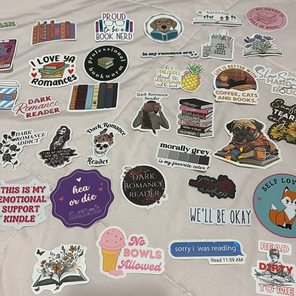 Bundle of 50 stickers - Picture 2 of 7